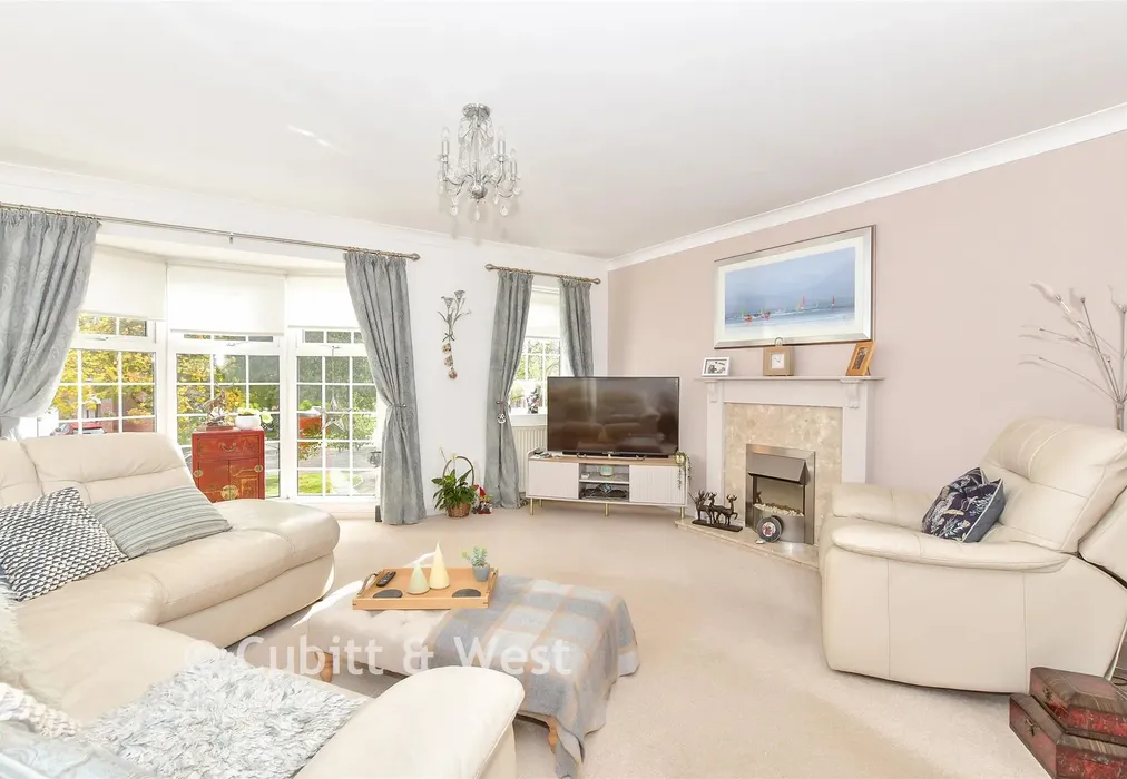 Lounge/Diner - Hamilton Close, Rustington, West Sussex - Wards of Kent