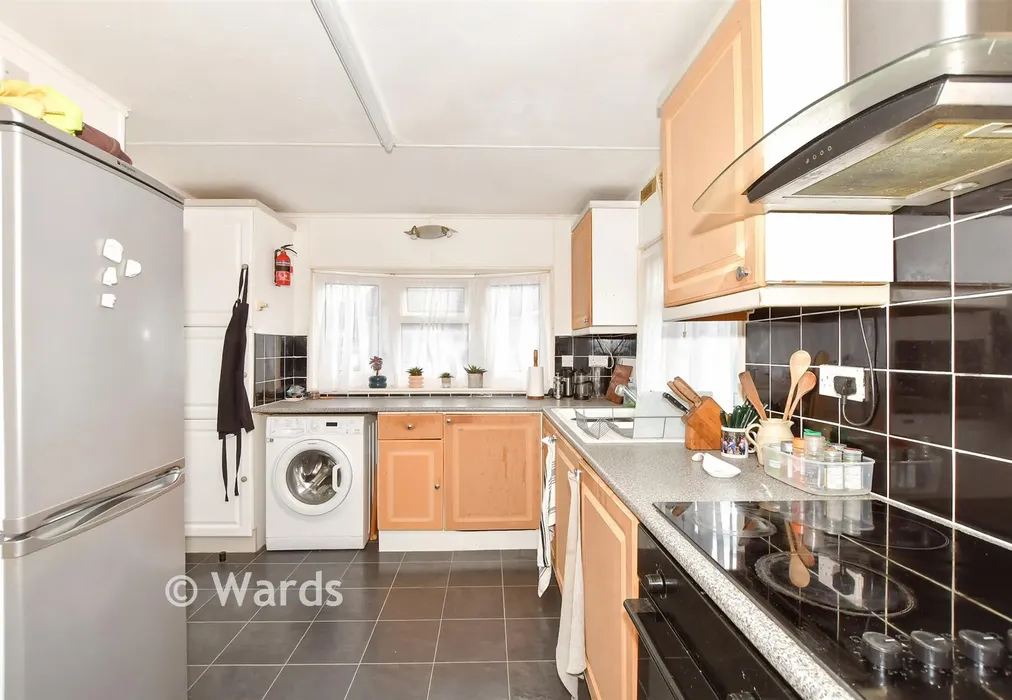 Kitchen - Bluebell Woods Park, Broad Oak, Canterbury, Kent - Wards of Kent