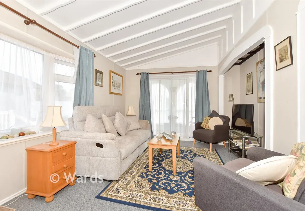 Lounge - Bluebell Woods Park, Broad Oak, Canterbury, Kent - Wards of Kent