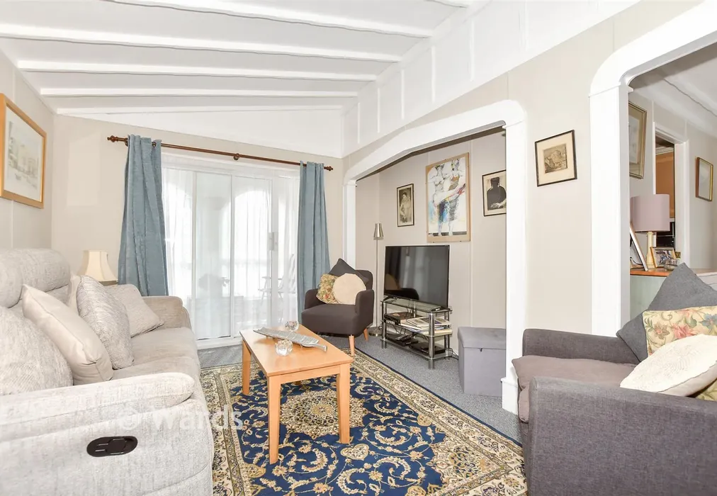 Lounge - Bluebell Woods Park, Broad Oak, Canterbury, Kent - Wards of Kent