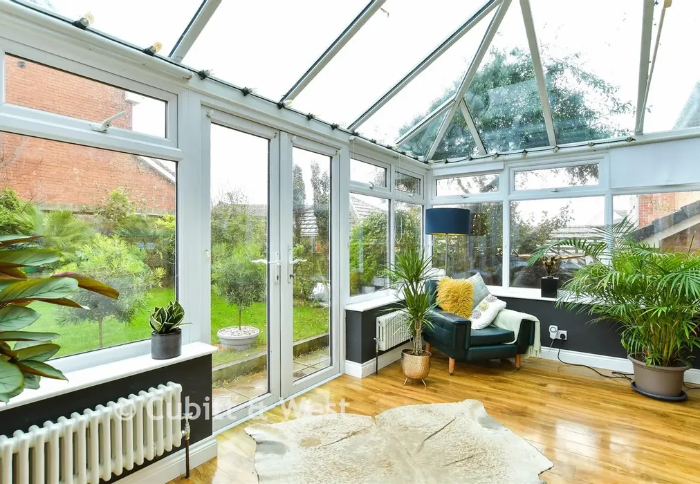 Conservatory - Harbour View Close, Newhaven, East Sussex - Wards of Kent