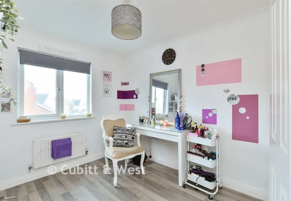 Bedroom 4 - Harbour View Close, Newhaven, East Sussex - Wards of Kent