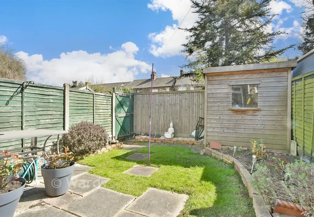Rear Garden - Lime Grove, Sittingbourne, Kent - Wards of Kent