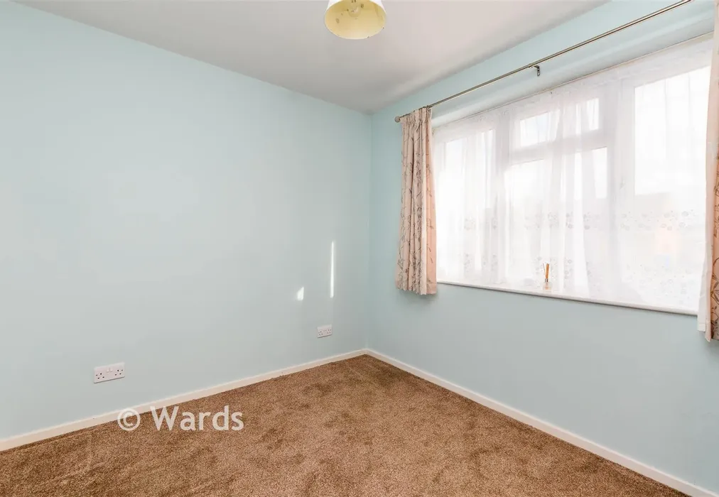 Bedroom 2 - Kent Avenue, Minster On Sea, Sheerness, Kent - Wards of Kent