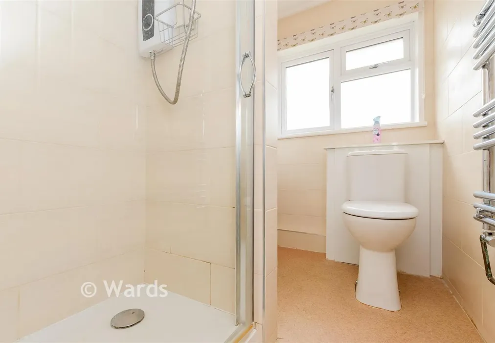 Shower Room - Kent Avenue, Minster On Sea, Sheerness, Kent - Wards of Kent