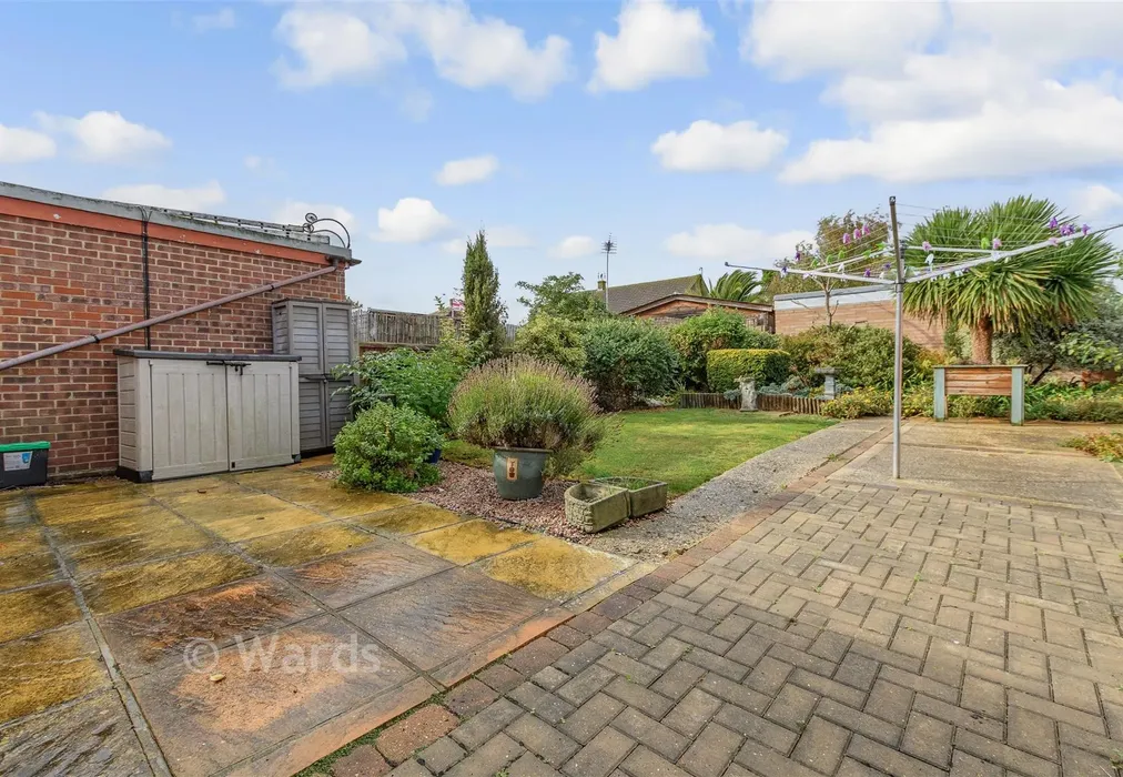 Rear Garden - Kent Avenue, Minster On Sea, Sheerness, Kent - Wards of Kent