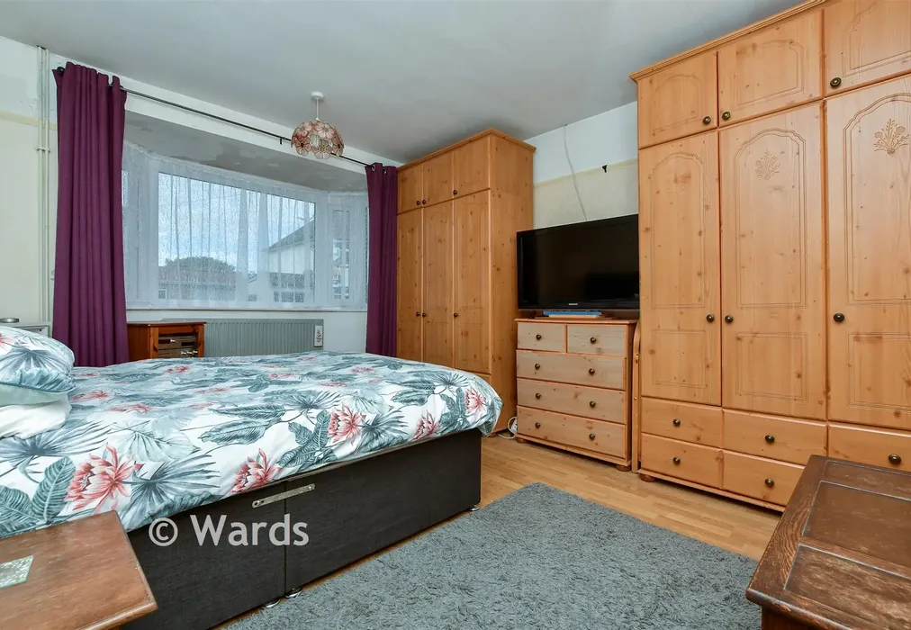 Bedroom 1 - Fernlea Avenue, Herne Bay, Kent - Wards of Kent