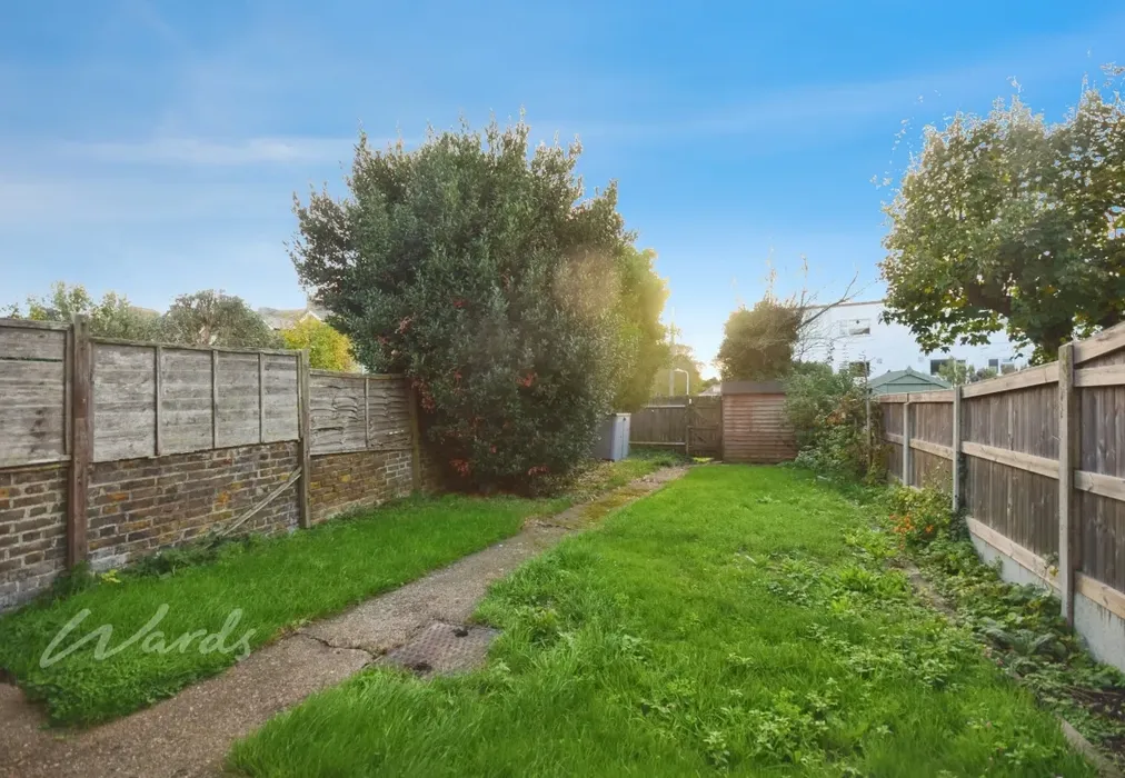 Ethelbert garden use - Ethelbert Road Birchington CT7 - Wards of Kent