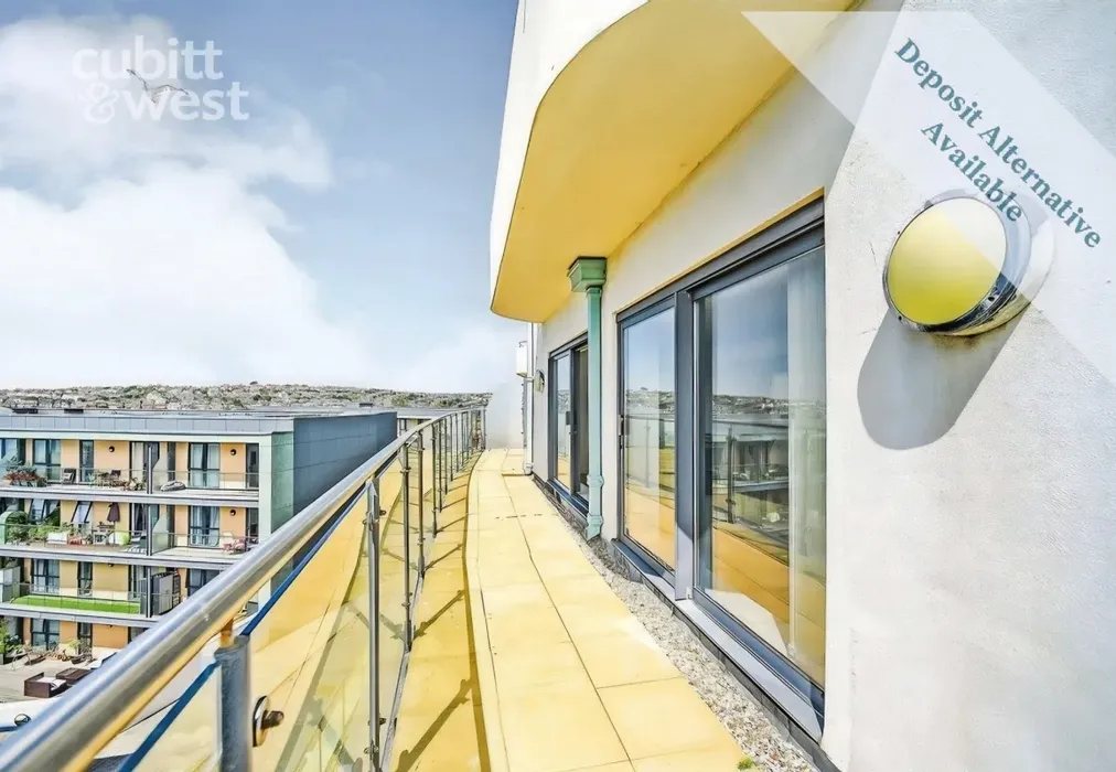 Balcony - Grand Ocean, Longridge Avenue, BN2 - Wards of Kent