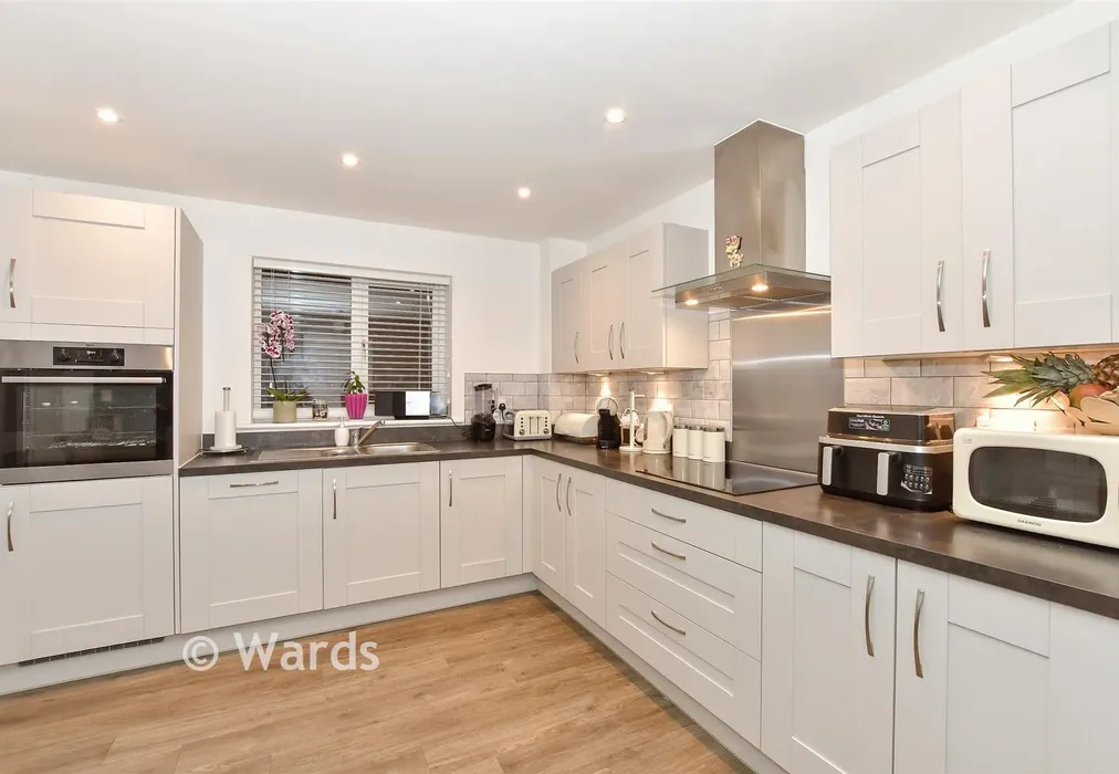 Kitchen/Diner - Collier Street, Yalding, Maidstone, Kent - Wards of Kent