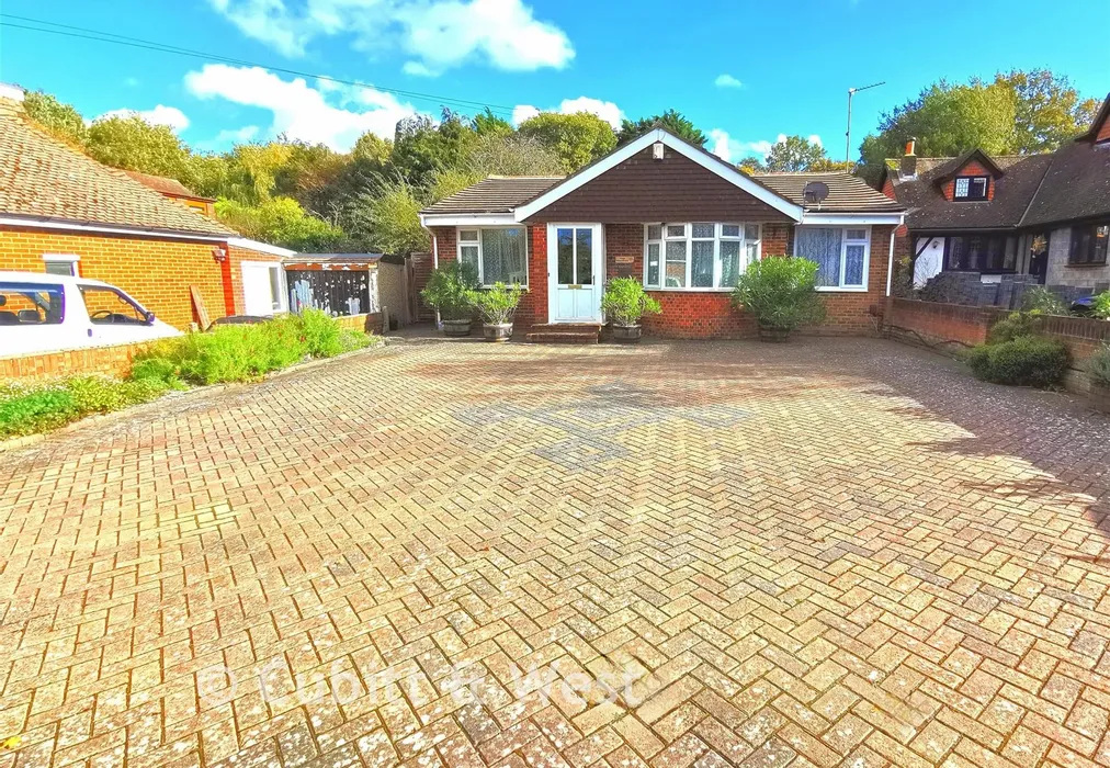 Front - Stakes Hill Road, Waterlooville, Hampshire - Wards of Kent