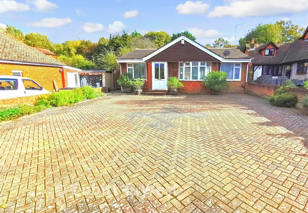 Front 1 - Stakes Hill Road, Waterlooville, Hampshire - Wards of Kent