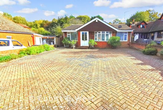 Stakes Hill Road, Waterlooville, Hampshire - Wards of Kent