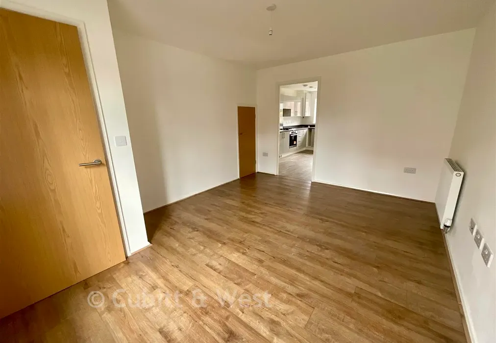 Lounge - Knight Gardens, Arundel, West Sussex - Wards of Kent