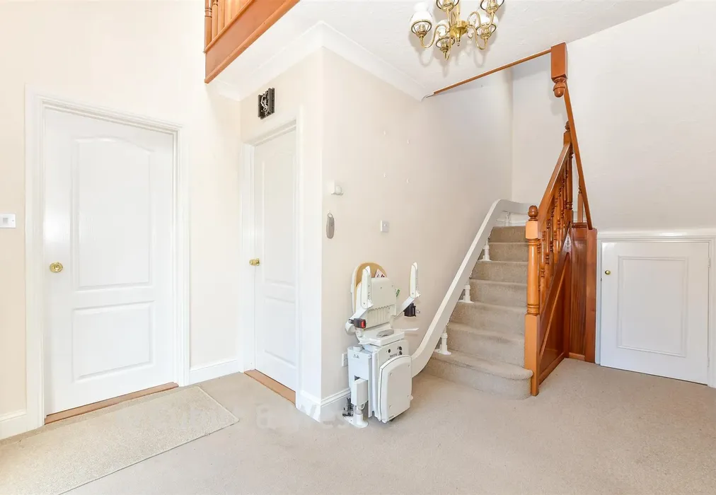 Hallway - Pump Lane, Waterlooville, Hampshire - Wards of Kent