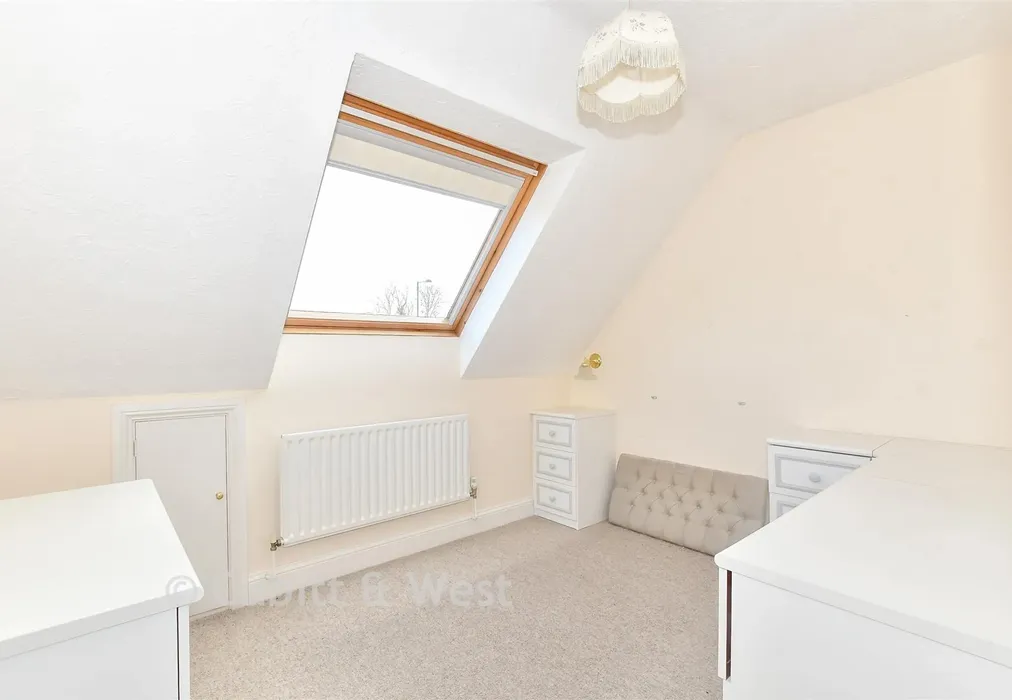 Bedroom 4 - Pump Lane, Waterlooville, Hampshire - Wards of Kent