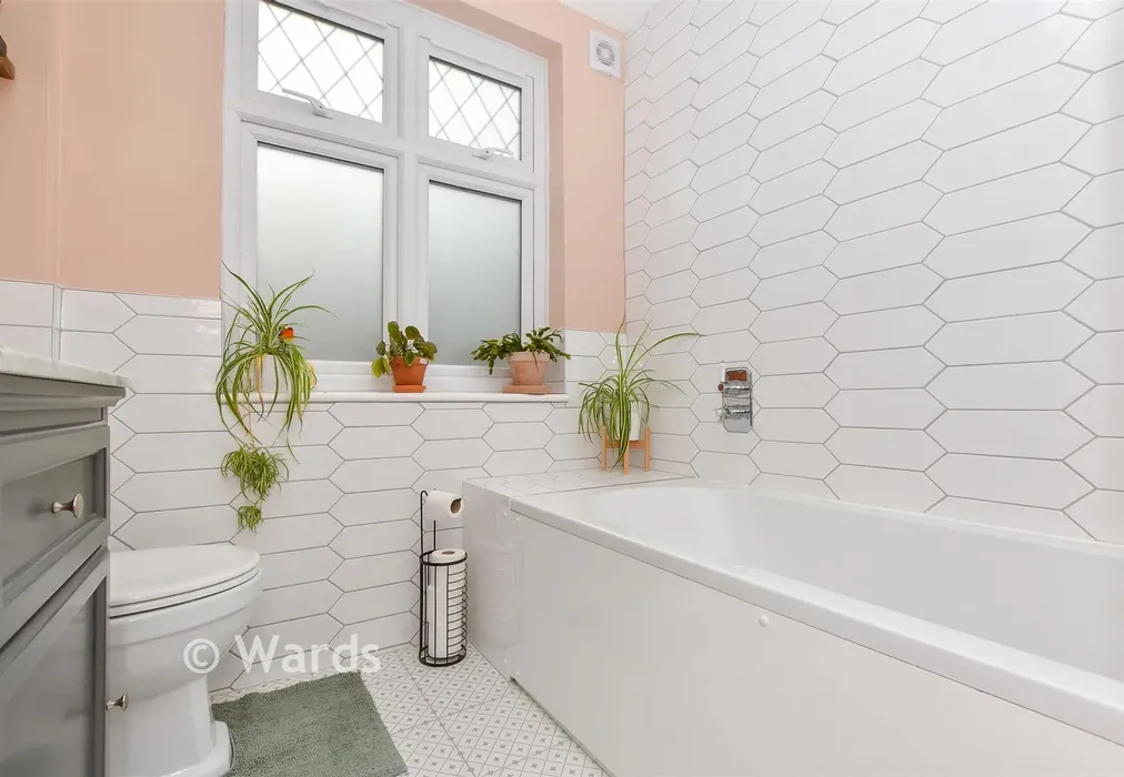 Bathroom - Little Buckland Avenue, Maidstone, Kent - Wards of Kent