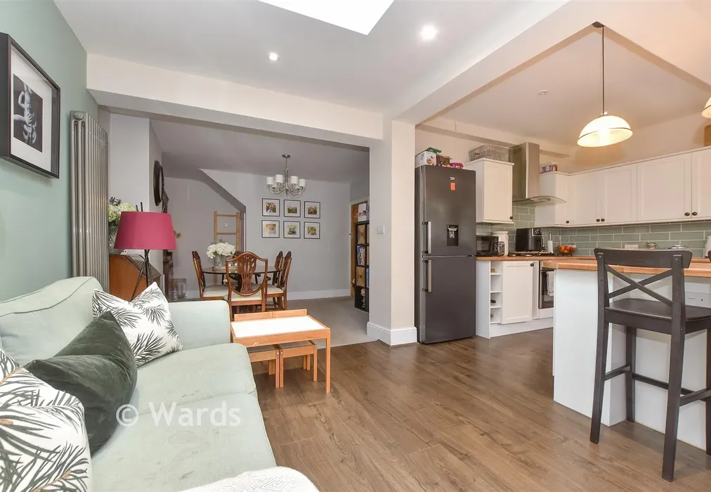 Family Area - Little Buckland Avenue, Maidstone, Kent - Wards of Kent