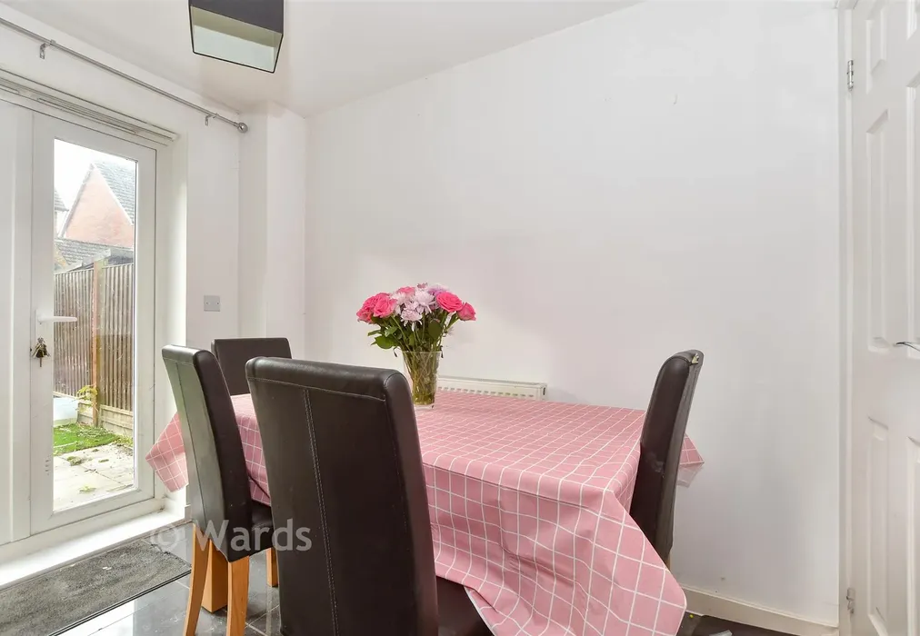 Kitchen/Diner - Cantium Place, Snodland, Kent - Wards of Kent