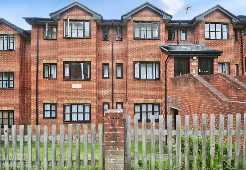 5cd47f0b-x23 - Garlands Road Redhill RH1 - Wards of Kent