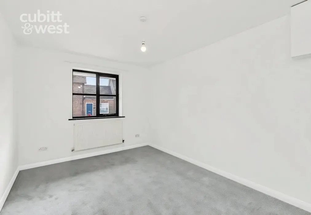 Bedroom - High Street, Nutley, TN22 - Wards of Kent