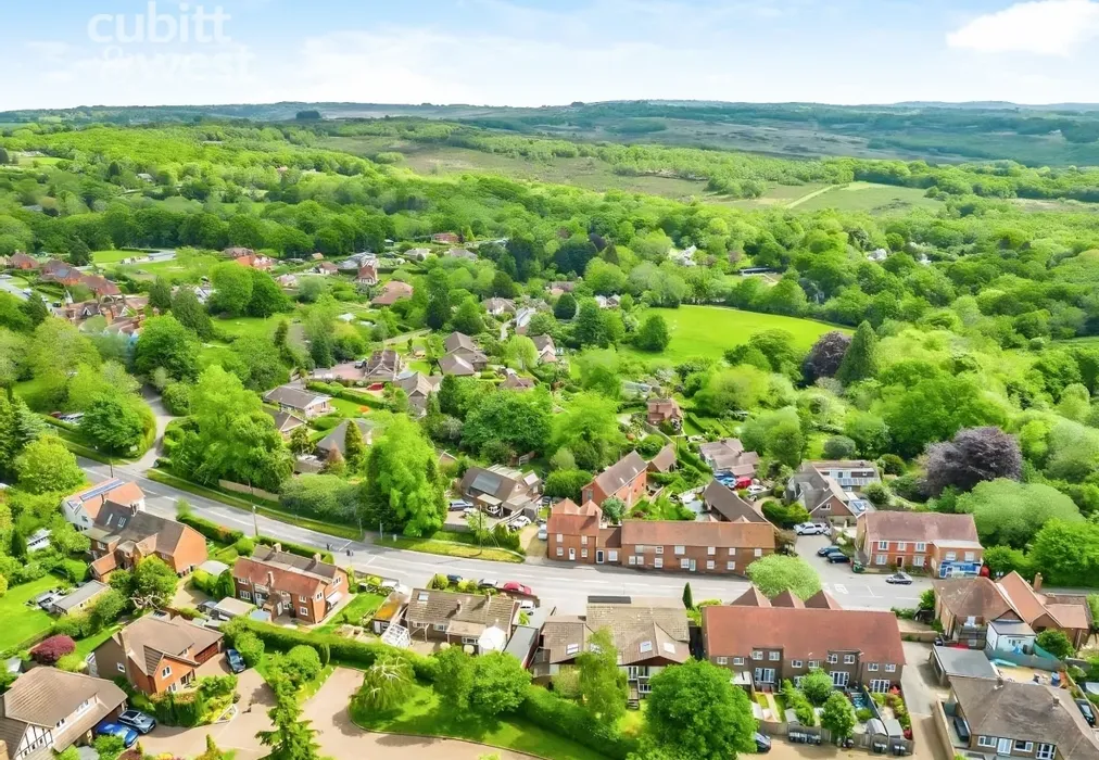 Surrounding Area - High Street, Nutley, TN22 - Wards of Kent