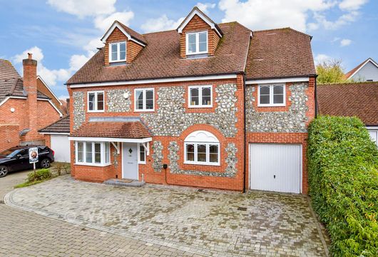 Quindell Place, Kings Hill, West Malling, Kent - Wards of Kent