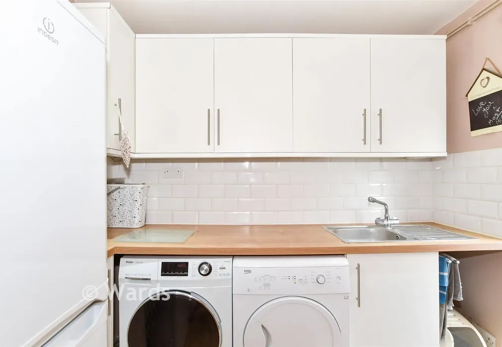 Utility Room - Rowan Close, Aylesford, Kent - Wards of Kent