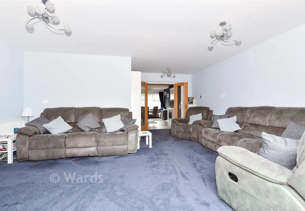 Lounge - Rowan Close, Aylesford, Kent - Wards of Kent