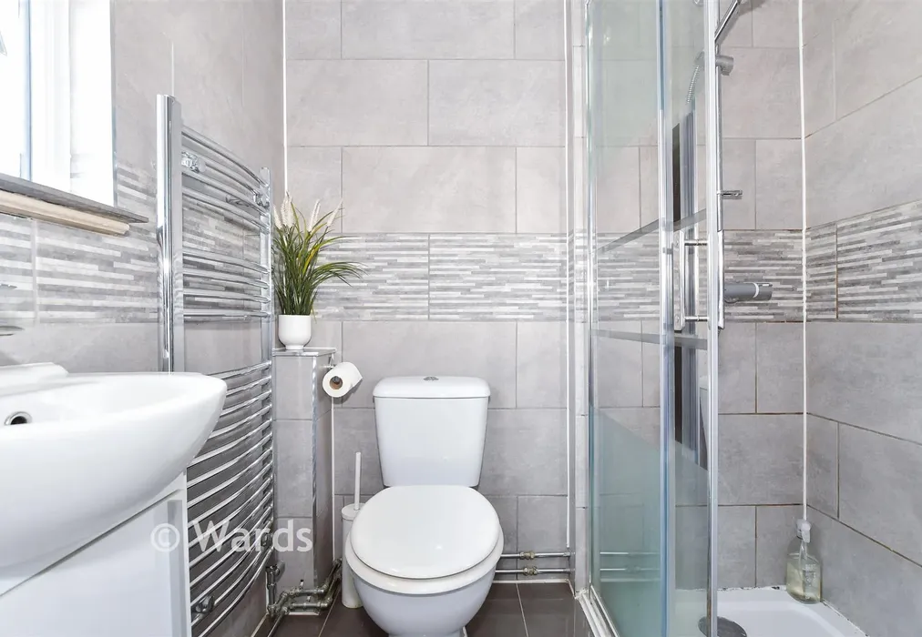 En-Suite Shower Room - Rowan Close, Aylesford, Kent - Wards of Kent
