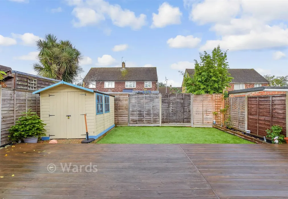 Rear Garden - Rowan Close, Aylesford, Kent - Wards of Kent