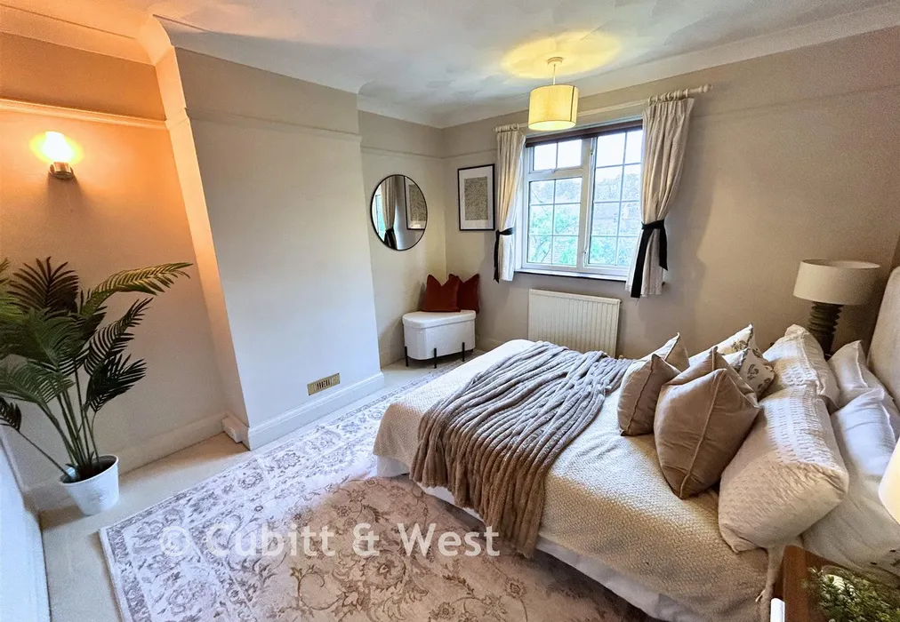 Bedroom - Dudley Road, Hollingdean, Brighton, East Sussex - Wards of Kent