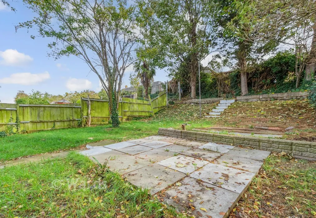 Rear Garden - St. Columba's Close, Gravesend, Kent - Wards of Kent