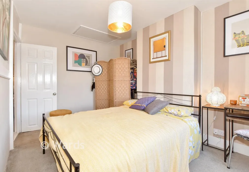 Bedroom 2 - Ashley Avenue, Cheriton, Folkestone, Kent - Wards of Kent