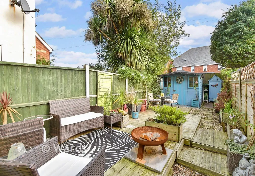 Rear Garden - Ashley Avenue, Cheriton, Folkestone, Kent - Wards of Kent