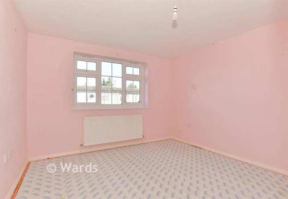 Bedroom 2 - Pannell Road, Isle Of Grain, Rochester, Kent - Wards of Kent