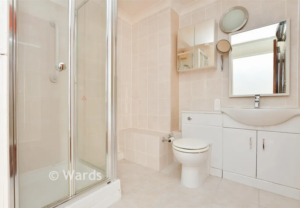 Shower Room - Knotts Lane, Canterbury, Kent - Wards of Kent