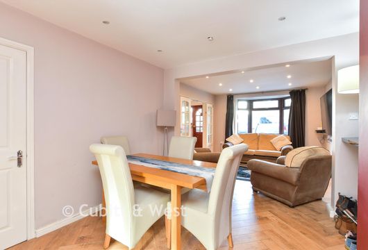 Mackie Avenue, Patcham, Brighton, East Sussex - Wards of Kent