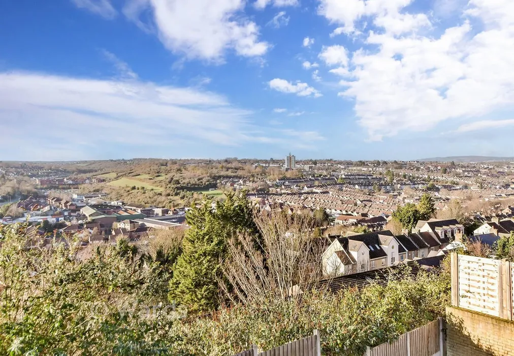 Views - Ward View, Chatham, Kent - Wards of Kent