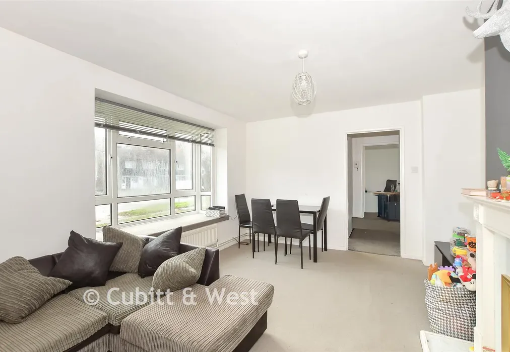 Lounge - Boswell Road, Tilgate, Crawley, West Sussex - Wards of Kent