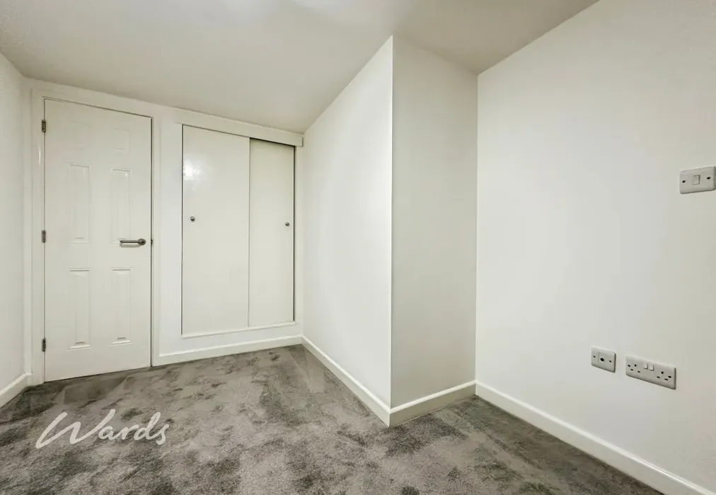 Bedroom - Tonbridge Road Maidstone ME16 - Wards of Kent