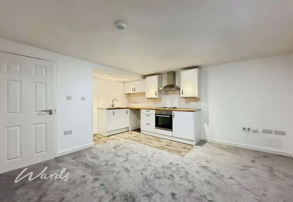 Living/Kitchen Area - Tonbridge Road Maidstone ME16 - Wards of Kent