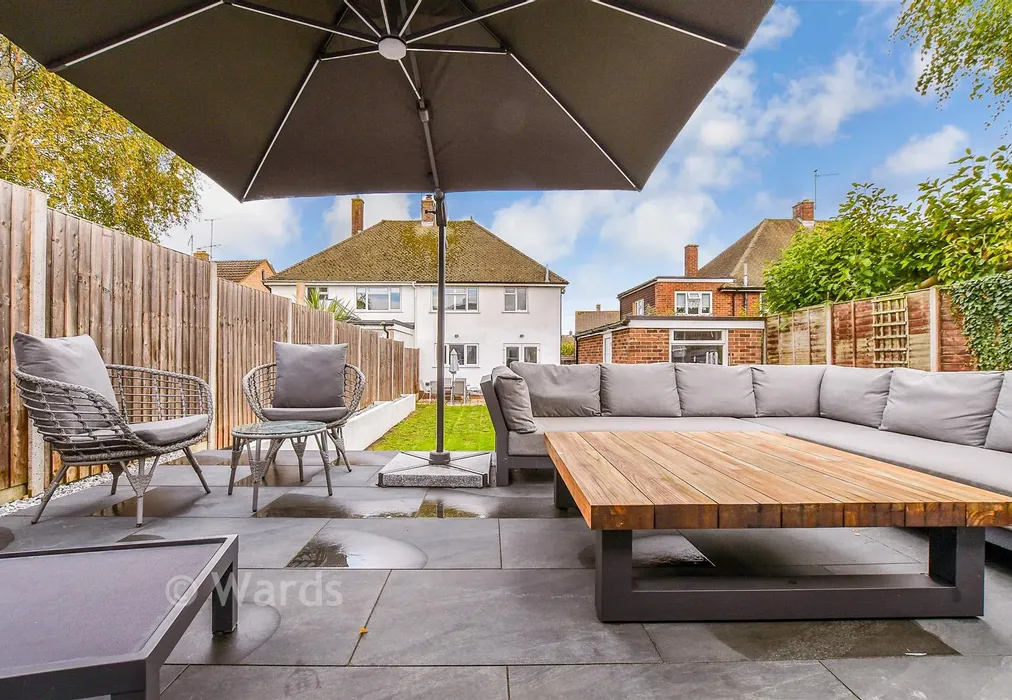 Patio / Decking - Purcell Avenue, Tonbridge, Kent - Wards of Kent