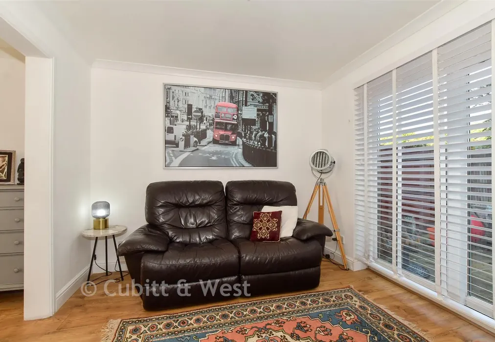 Dining Area - Wakehurst Drive, Southgate, Crawley, West Sussex - Wards of Kent
