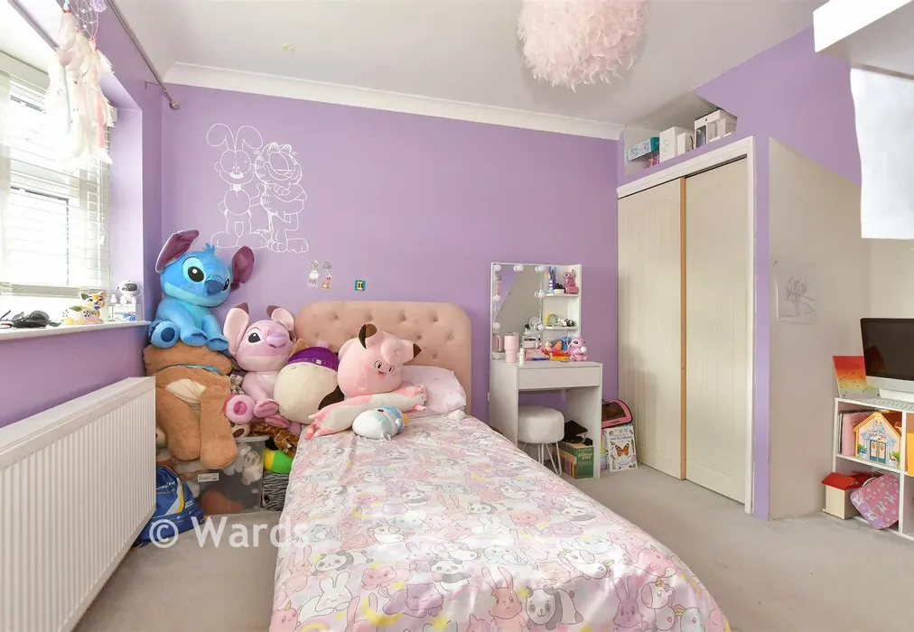 Bedroom 2 - Balmoral Road, Sutton At Hone, Dartford, Kent - Wards of Kent