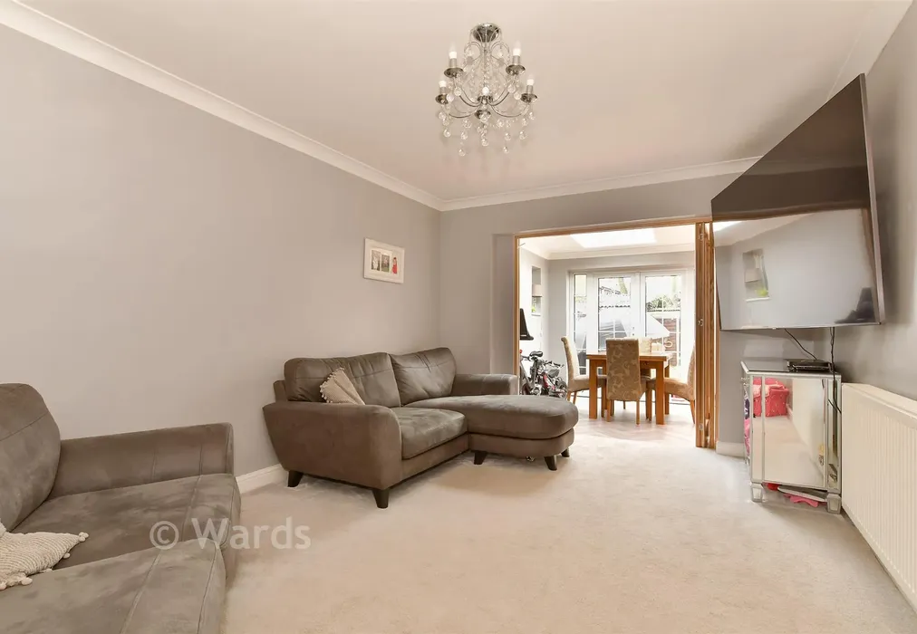 Lounge - Balmoral Road, Sutton At Hone, Dartford, Kent - Wards of Kent