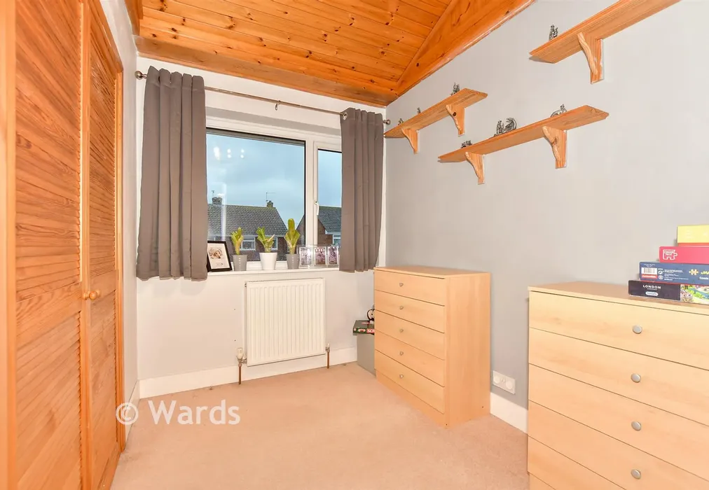 Bedroom 3 - Lambs Walk, Whitstable, Kent - Wards of Kent