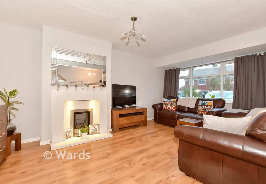 Lounge - Lambs Walk, Whitstable, Kent - Wards of Kent