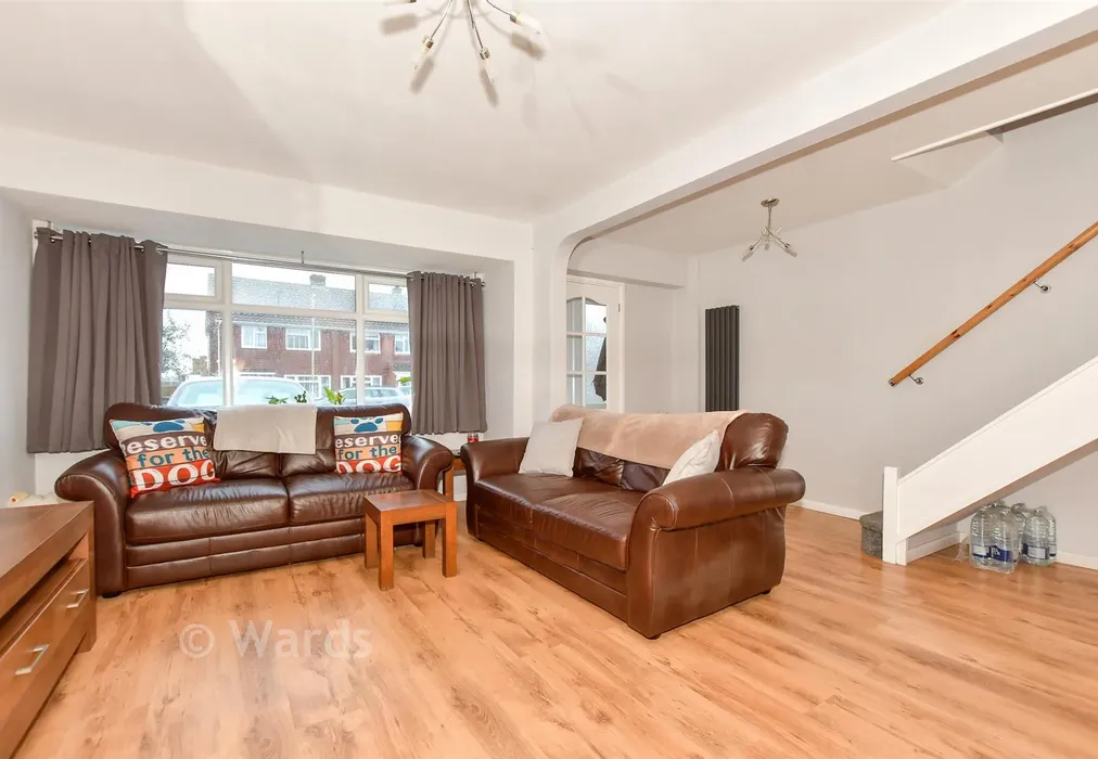 Lounge - Lambs Walk, Whitstable, Kent - Wards of Kent