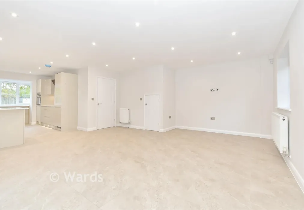 Lounge/Diner - Dynamo Close, Headcorn, Ashford, Kent - Wards of Kent